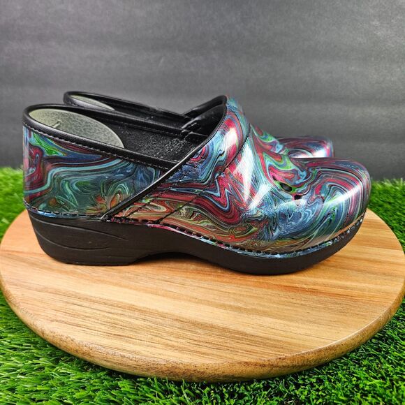 Dansko Shoes - Dansko Women's XP 2.0 Marble Swirl Patent Leather Nurse Clogs Women's 39/US 8.5
